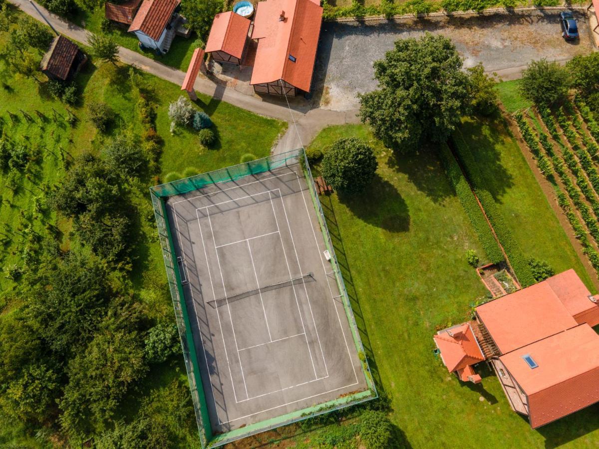 Val Hills Rural Holiday House Gaj ภายนอก รูปภาพ