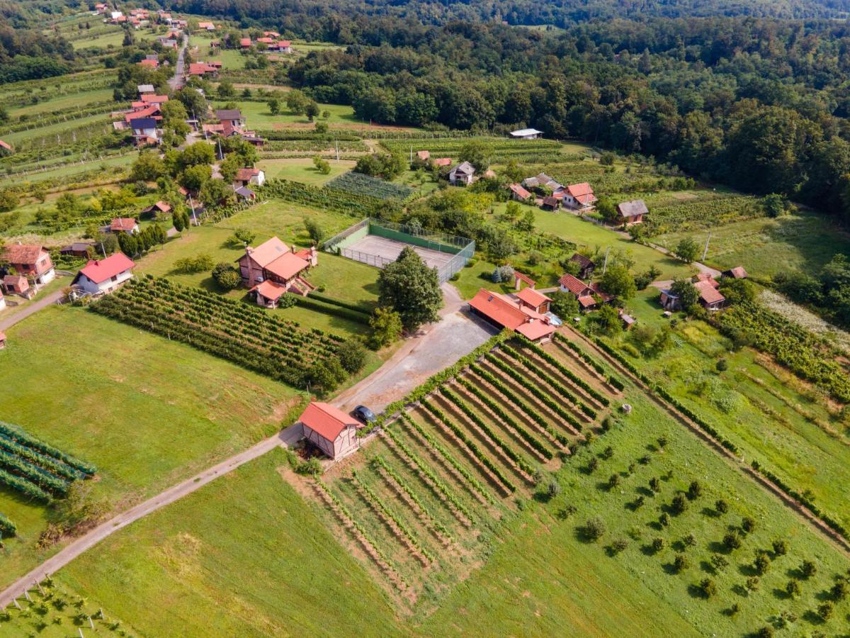 Val Hills Rural Holiday House Gaj ภายนอก รูปภาพ